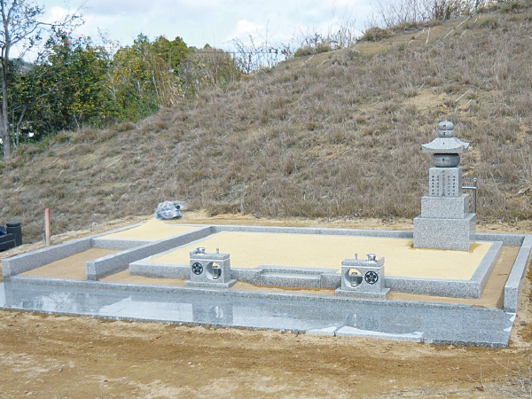 幸せを呼ぶ家庭墓