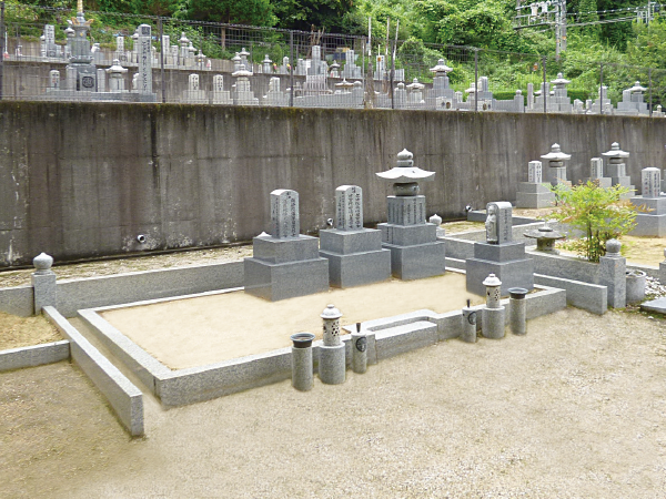 繁栄を招く事業墓